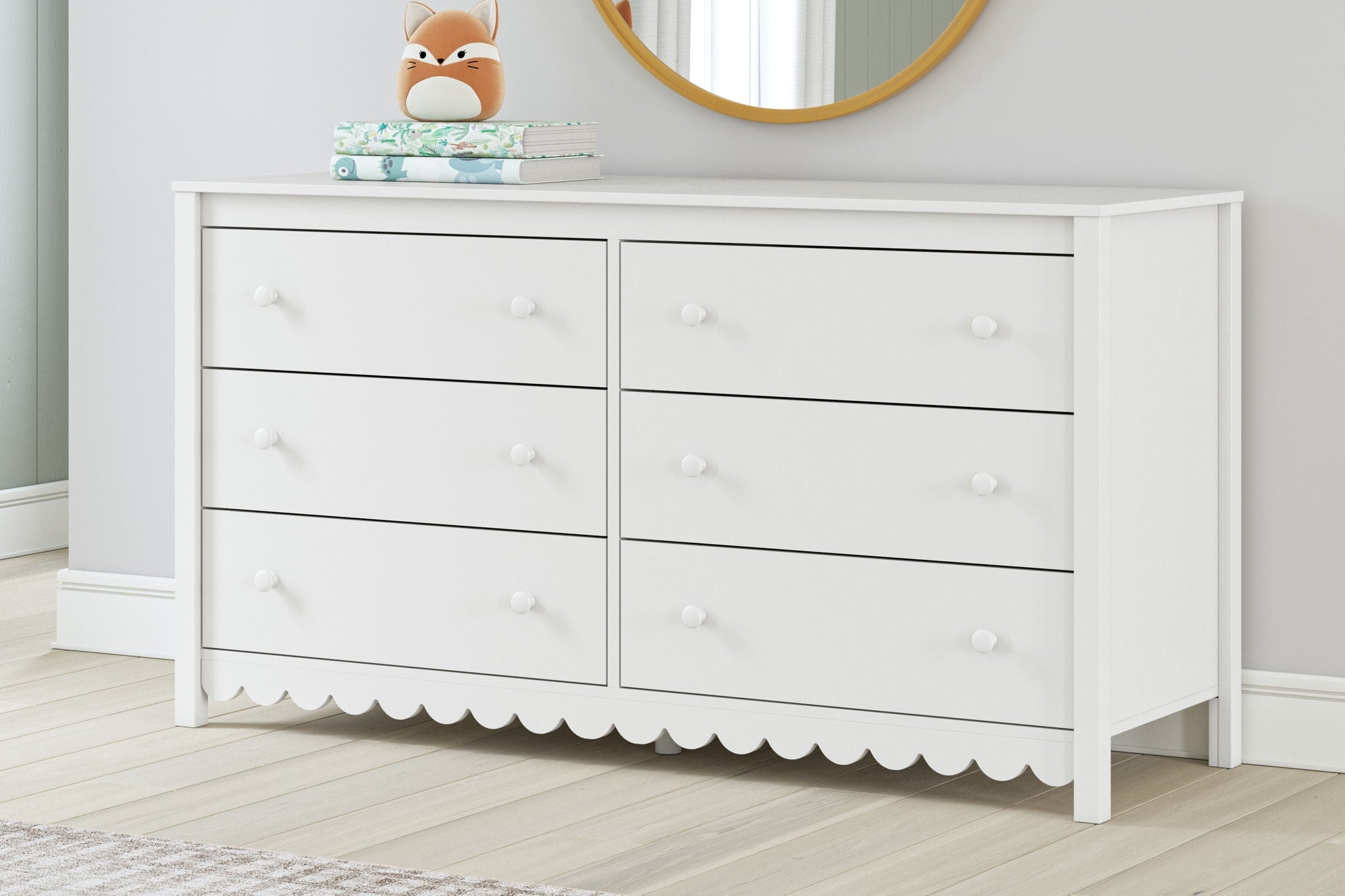 Hallityn - Six Drawer Dresser