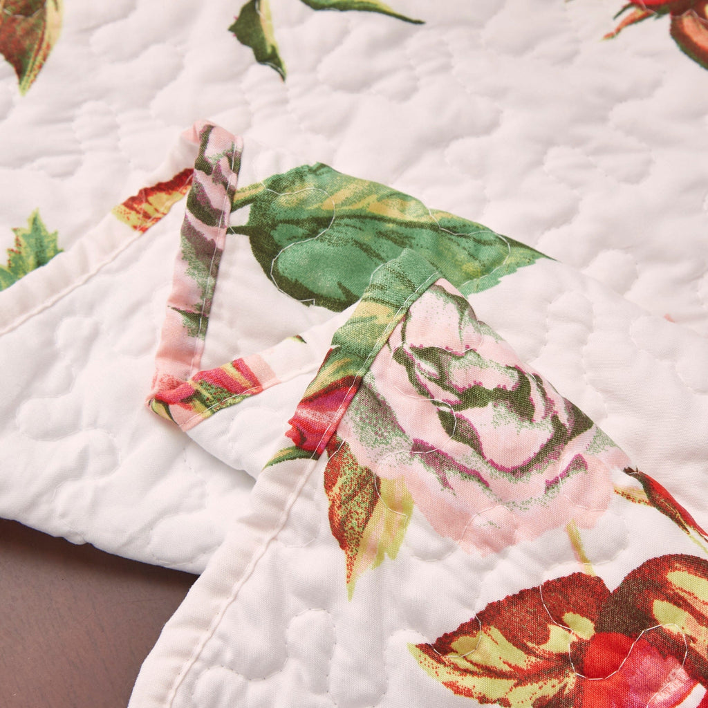 Romantic Roses Pink Quilted Dining Table Runner