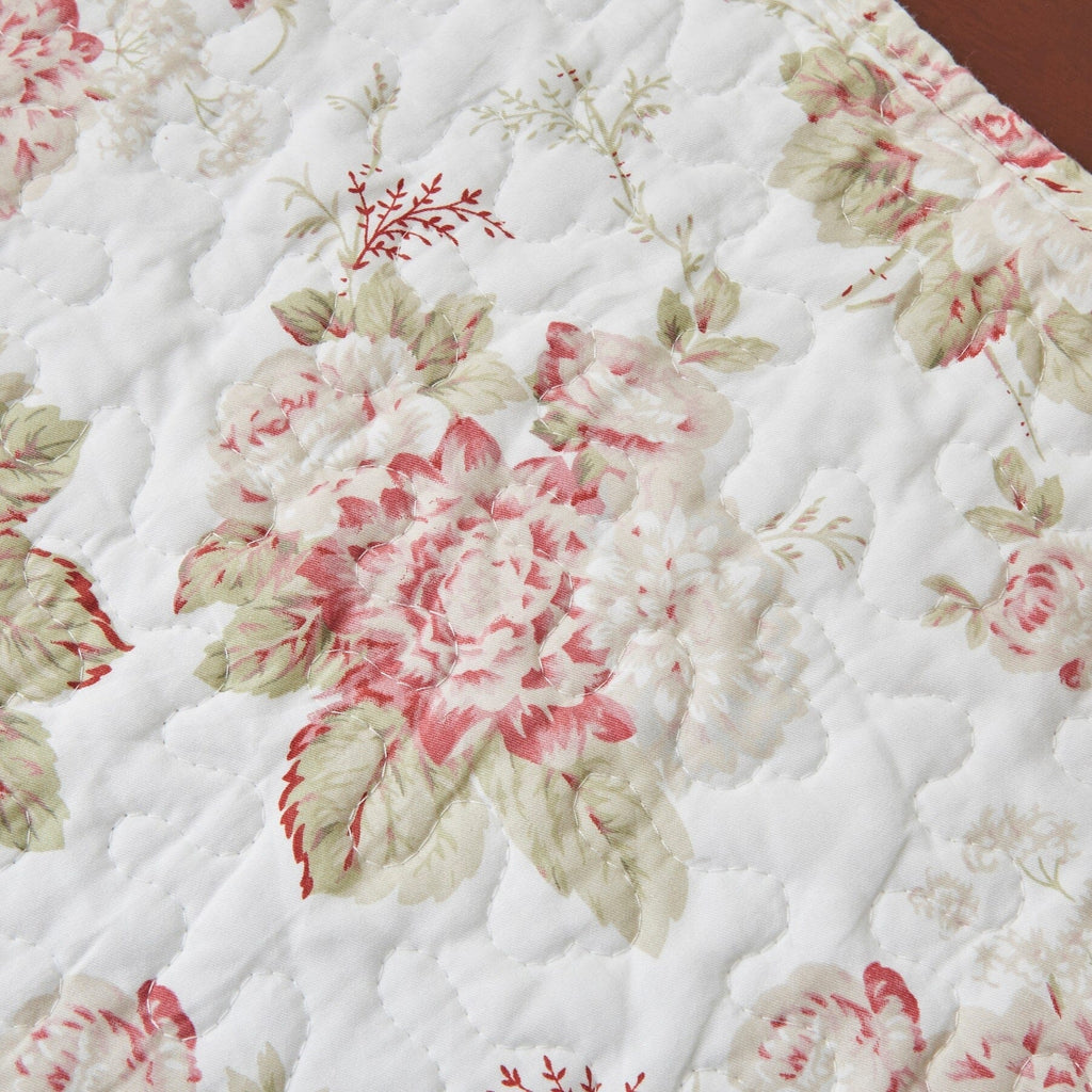 Dainty Cottage Roses Quilted Cotton Placemats