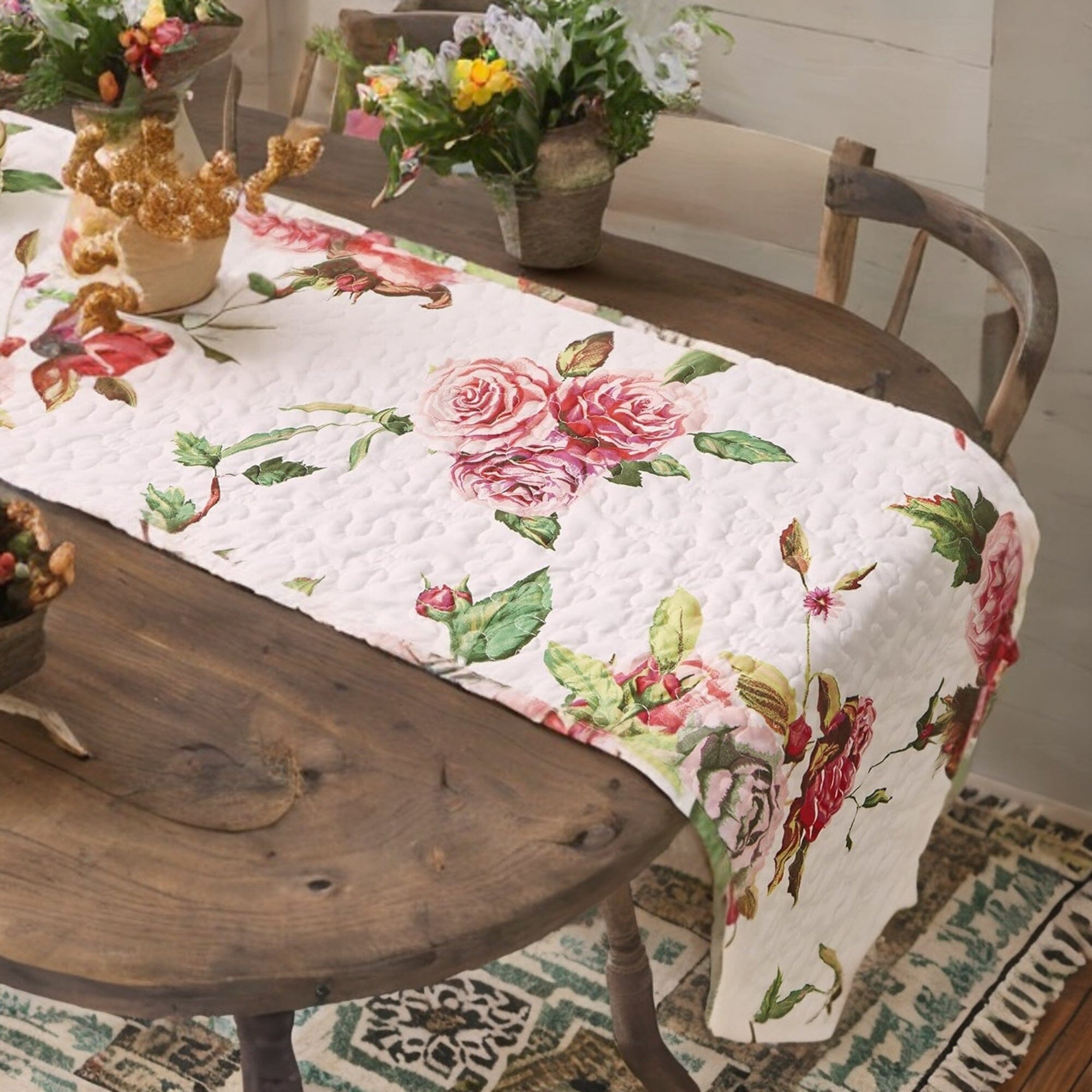 Romantic Roses Pink Quilted Dining Table Runner
