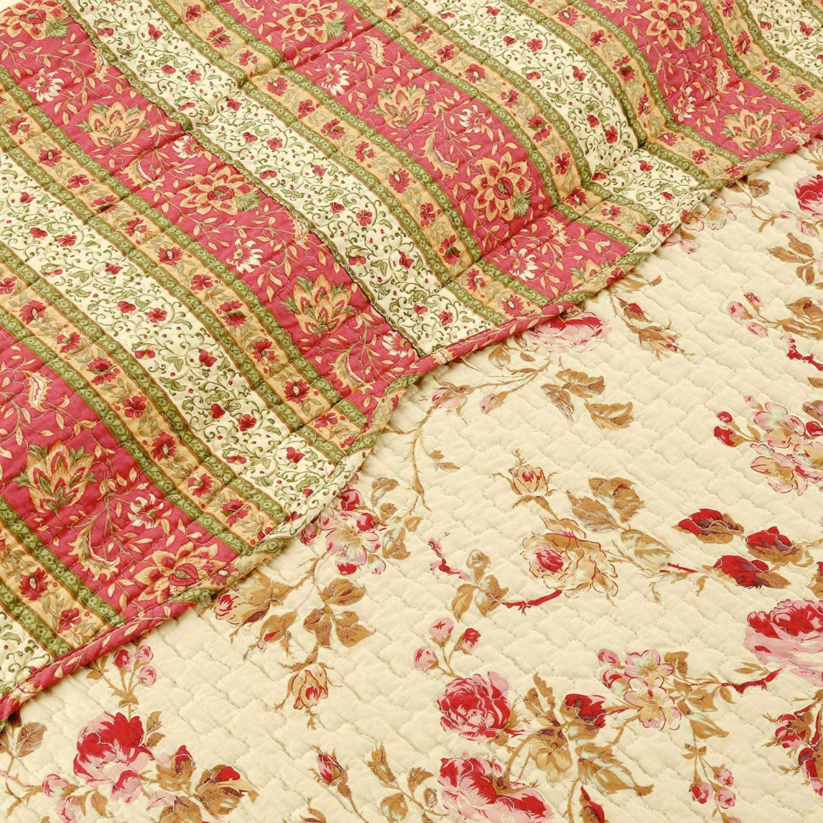 Vintage Rose Cotton Quilted Scalloped Reversible  Blanket