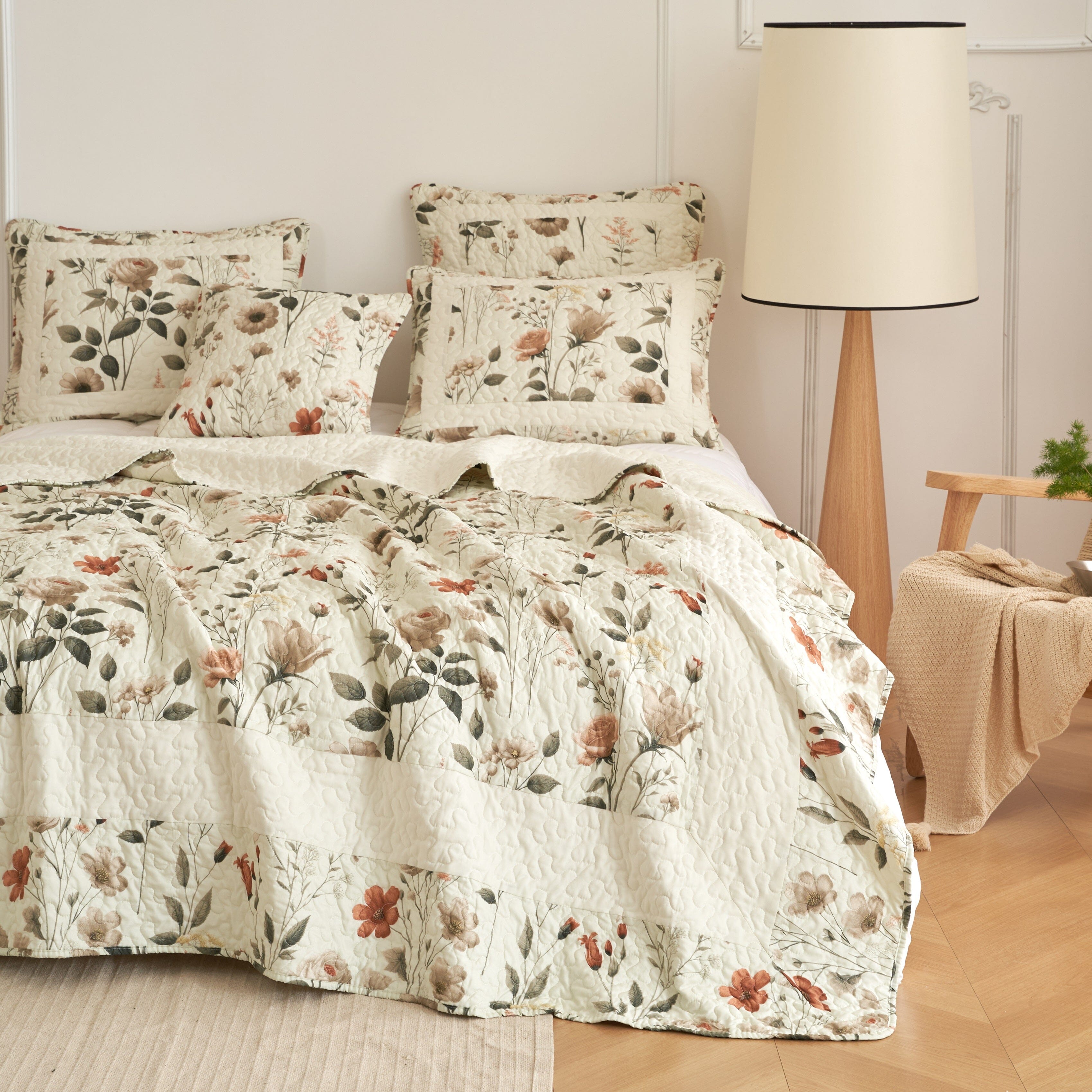 Enchanted Meadow Floral Quilt Set