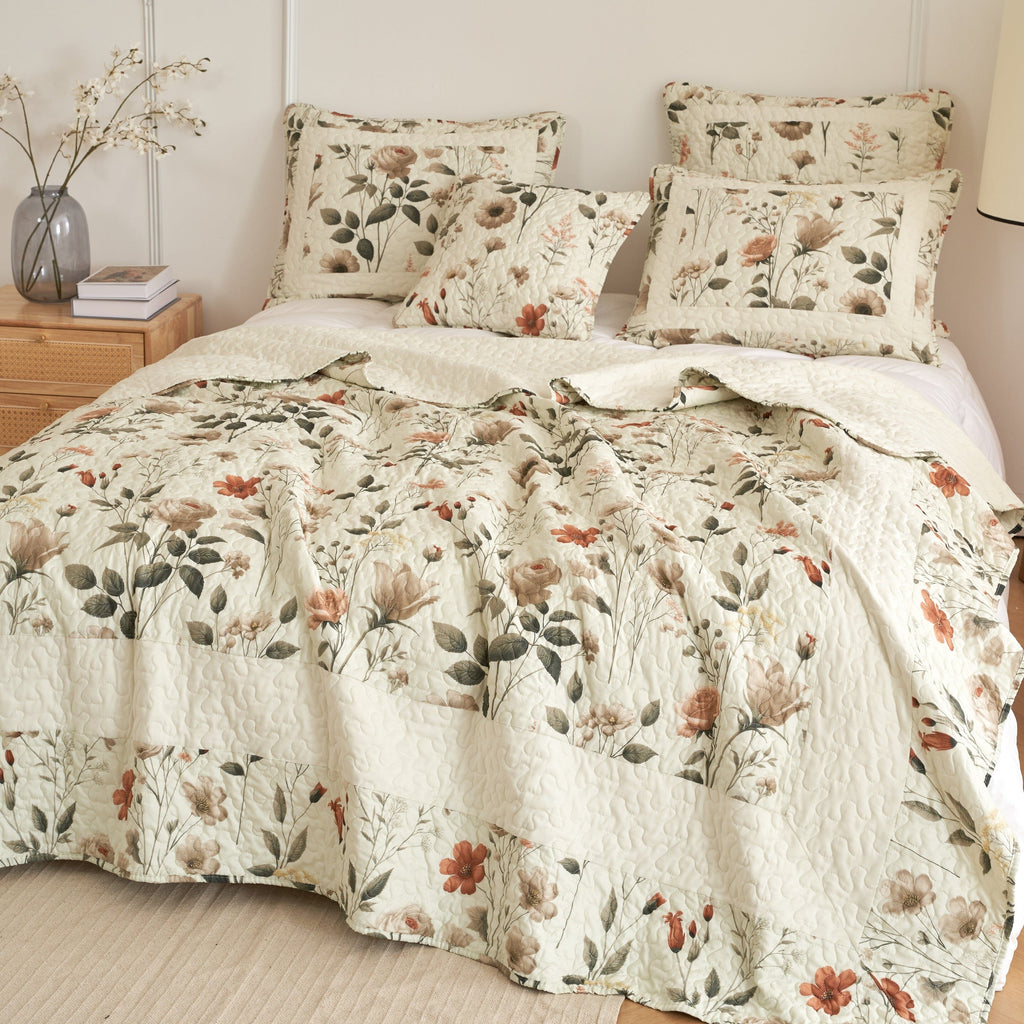 Enchanted Meadow Floral Quilt Set