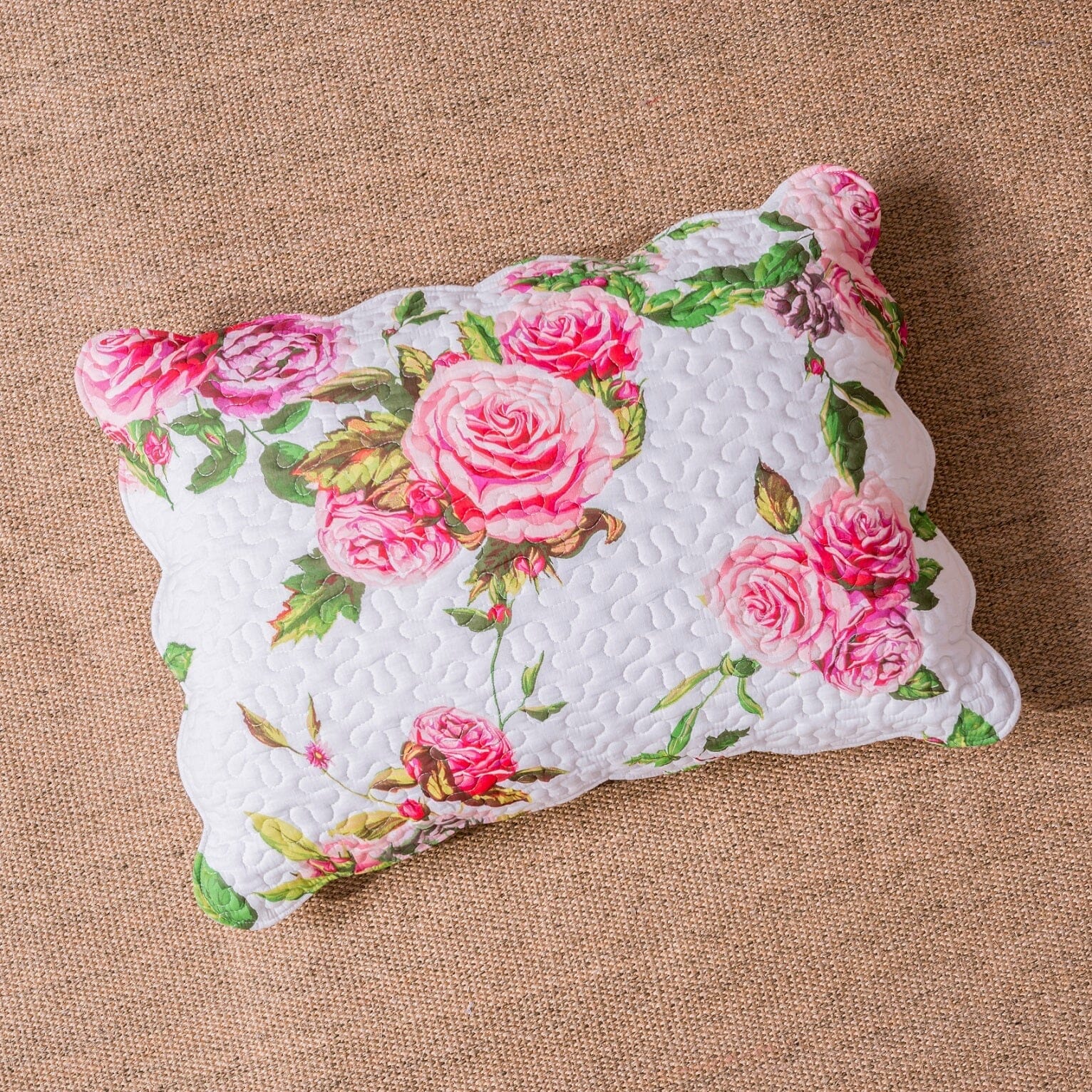 Bedding Romantic Roses Pink Scalloped Pillow Sham