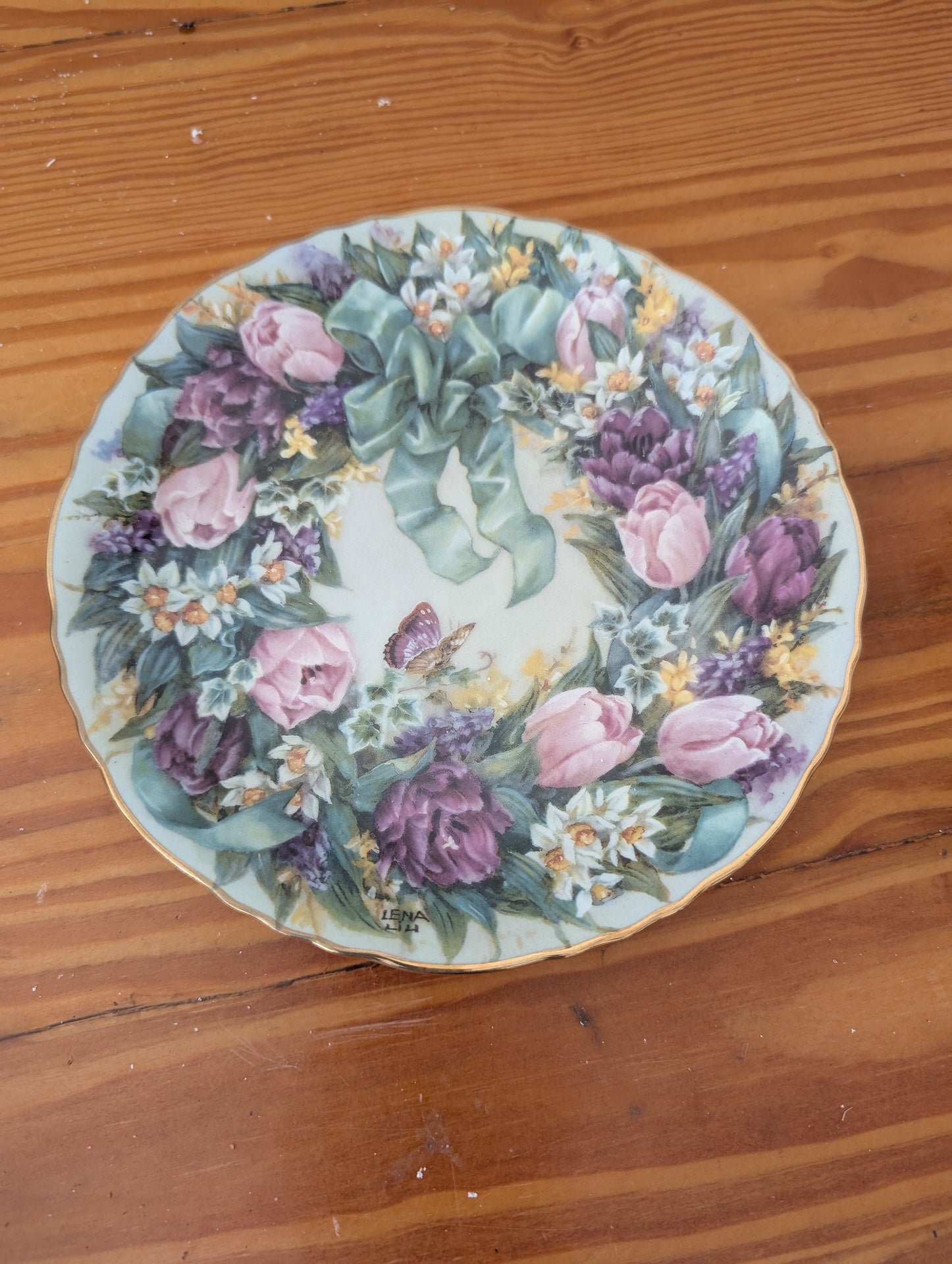 Spring Bonnet Wreath Porcelain Collector Plate