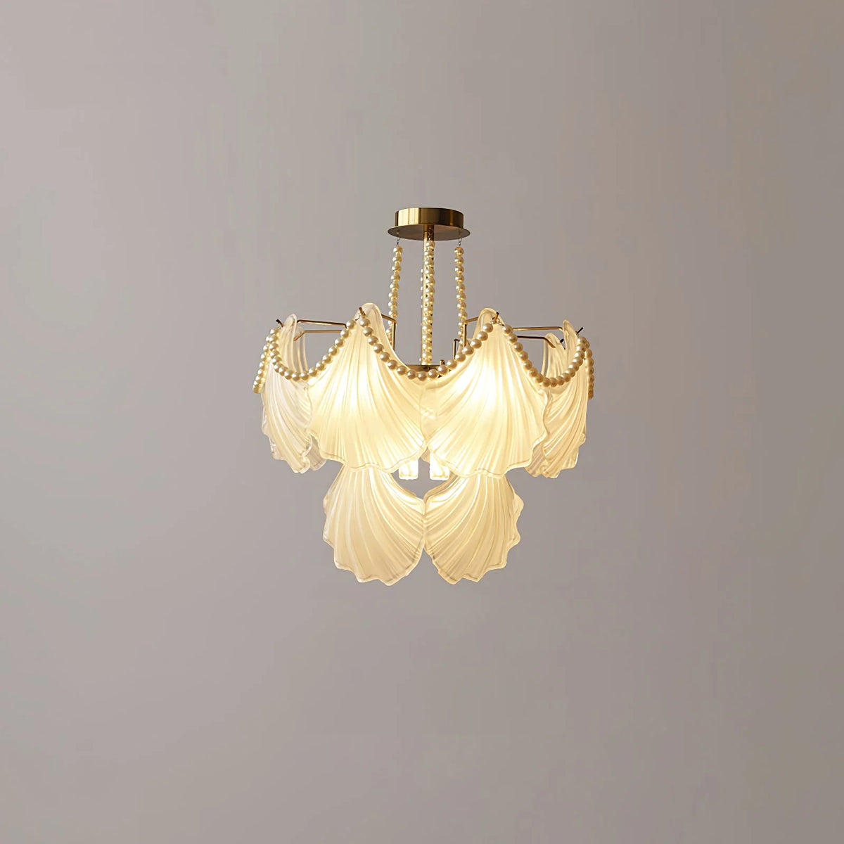 Ribbed Glass Shell Pendant Chandelier