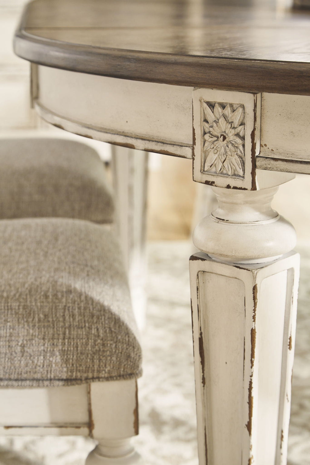 Oval Dining Table Set