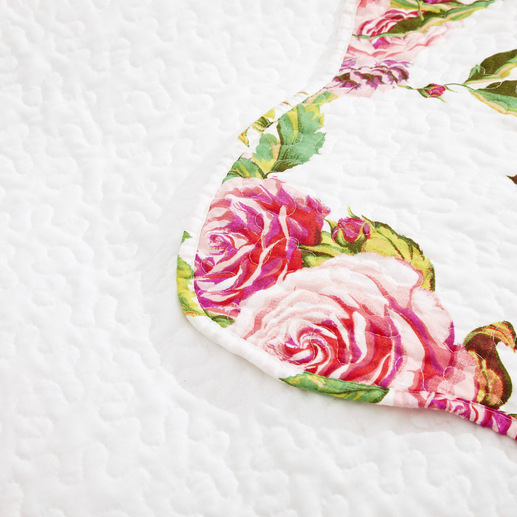 Romantic Roses Floral Throw Blanket