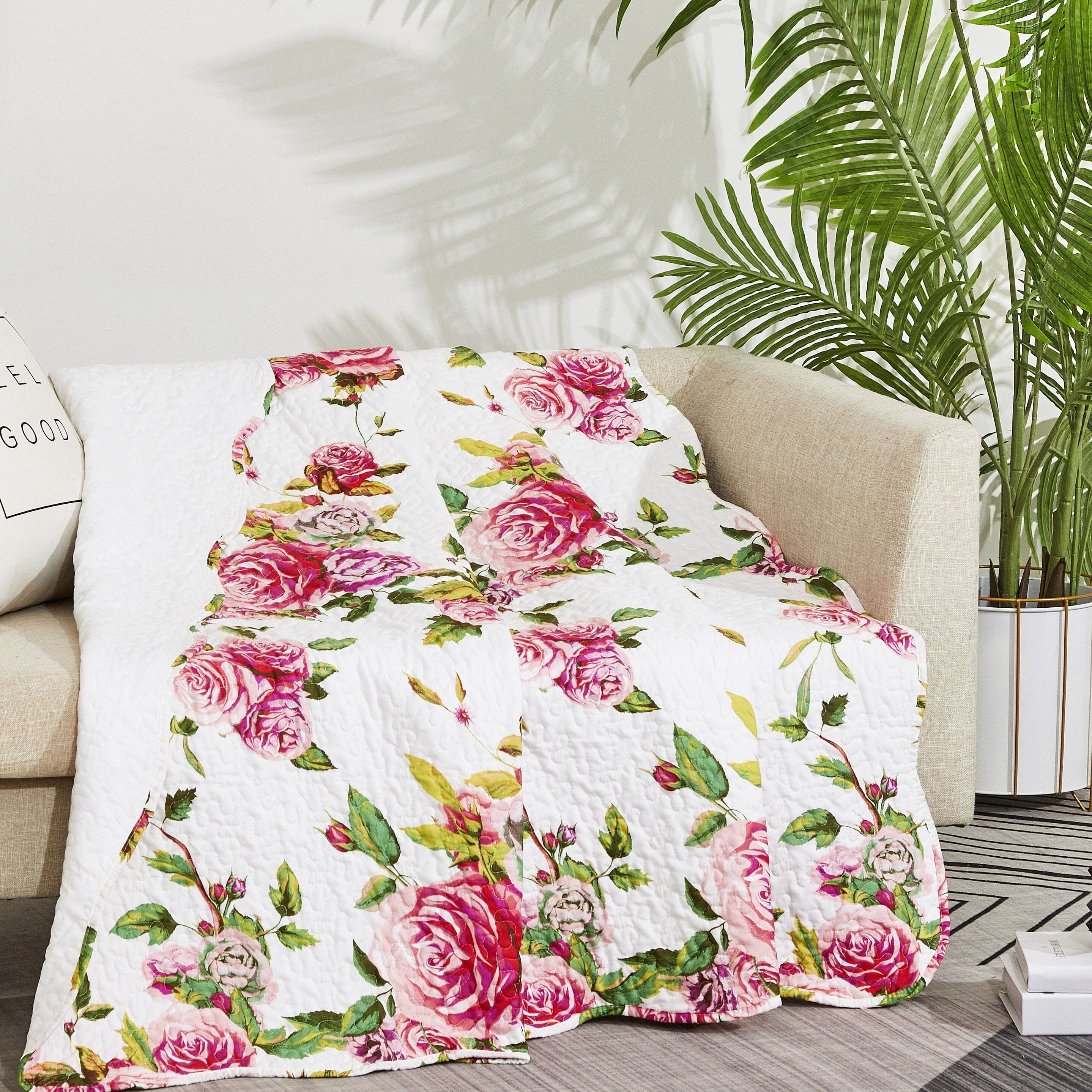 Romantic Roses Floral Throw Blanket