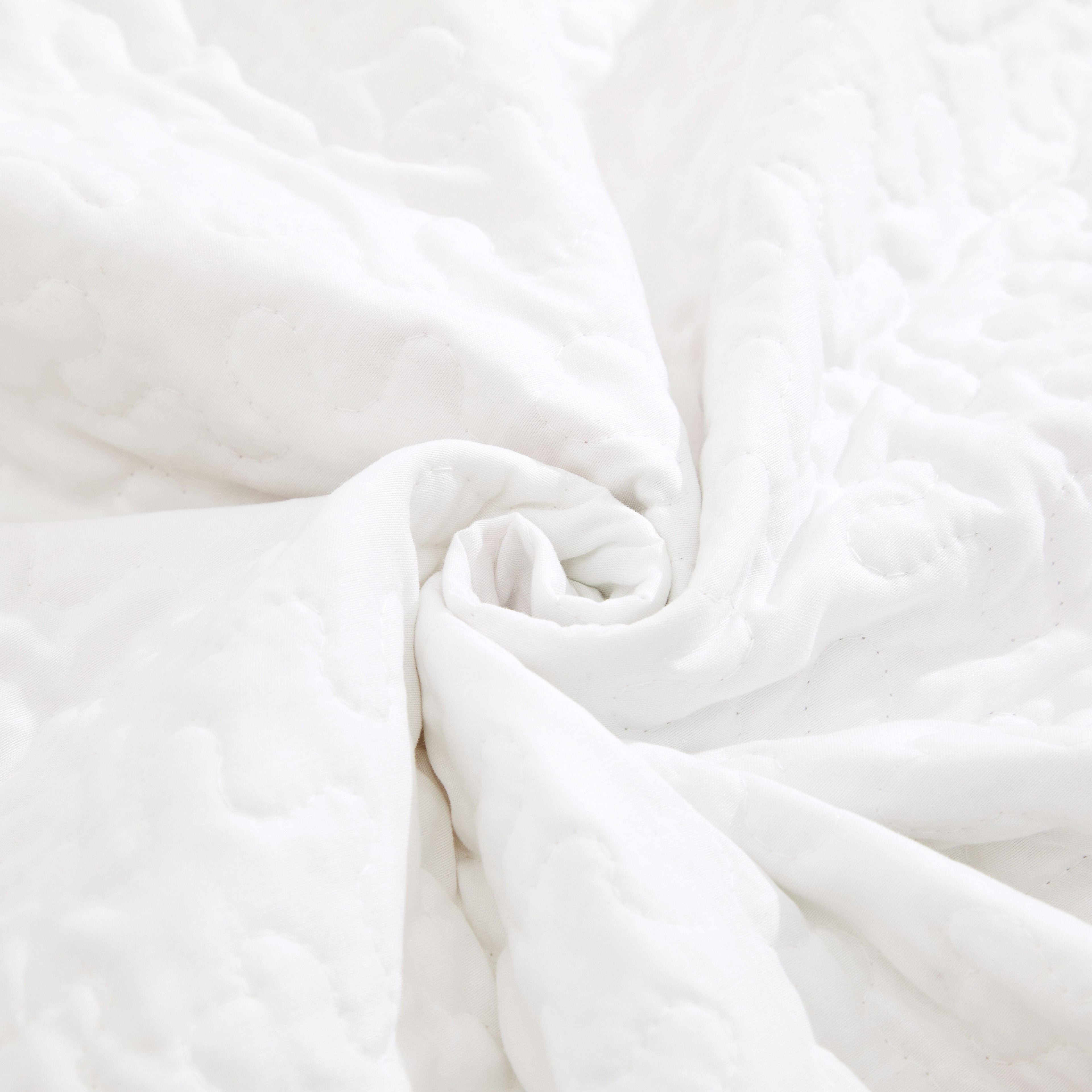 Romantic Roses Floral Throw Blanket